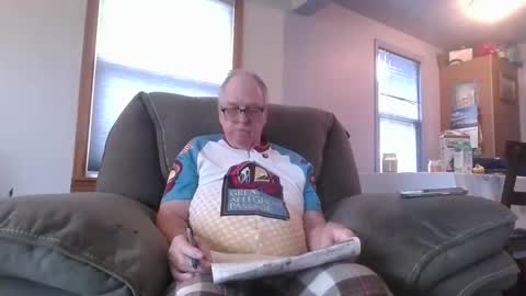 tacrunner66_ online show from March 12, 5:07 pm