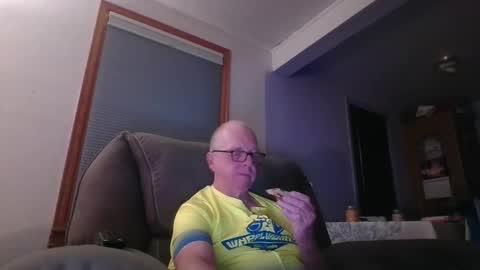 tacrunner66_ online show from October 10, 4:00 am