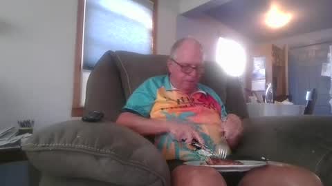 Snapshot of tacrunner66_ chatting on June 15, 1:52 am tacrunner66_ online show from June 15, 1:52 am