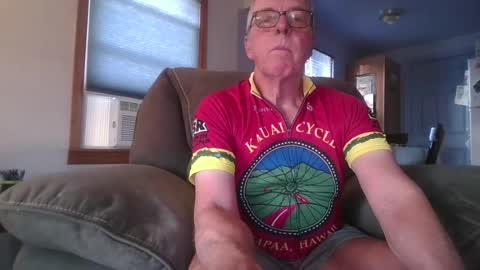 Snapshot of tacrunner66_ chatting on June 21, 3:31 am tacrunner66_ online show from June 21, 3:31 am