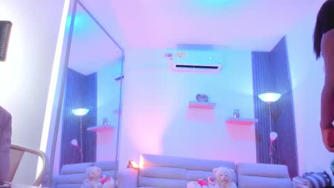 Tahiela  online show from February 4, 10:54 am