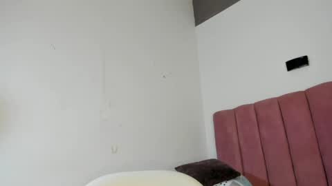 Snapshot of tahira_21 chatting on May 1, 8:02 pm Tahira online show from May 1, 8:02 pm
