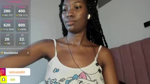 Snapshot of tahira_21 chatting on May 25, 8:15 pm Tahira online show from May 25, 8:15 pm