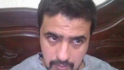 Snapshot of tahtouhafakroune12 chatting on February 20, 10:04 pm tahtouhafakroune12 online show from February 20, 10:04 pm