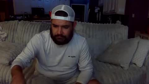 TaintNuzzler online show from October 8, 7:06 am