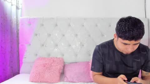 Liam and Juli online show from March 30, 4:35 am