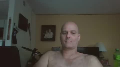 Snapshot of takerlover436295 chatting on December 26, 10:20 pm takerlover436295 online show from December 26, 10:20 pm