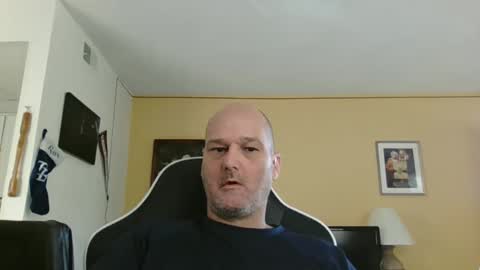 Snapshot of takerlover436295 chatting on February 5, 3:31 pm takerlover436295 online show from February 5, 3:31 pm