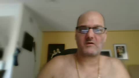 Snapshot of takerlover436295 chatting on October 15, 7:14 pm takerlover436295 online show from October 15, 7:14 pm