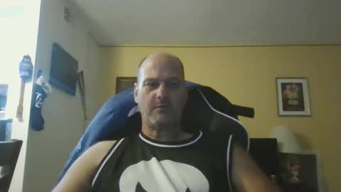 takerlover436295 online show from May 22, 2:51 am