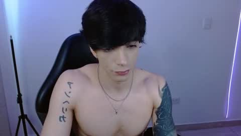 takeru___ online show from February 9, 6:34 pm