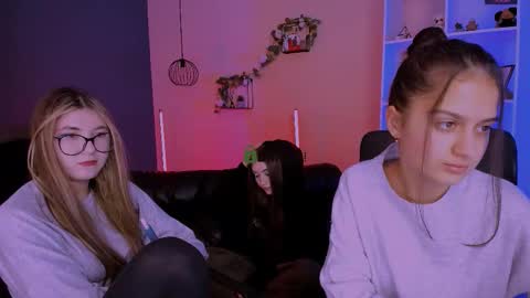 talia_seduce online show from March 25, 8:37 pm