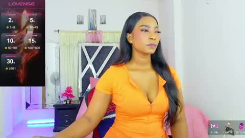Snapshot of talianamoreno chatting on July 12, 12:56 am taliana modelo independiente online show from July 12, 12:56 am