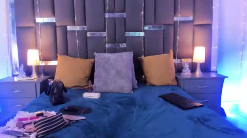 tali  online show from March 13, 7:31 pm