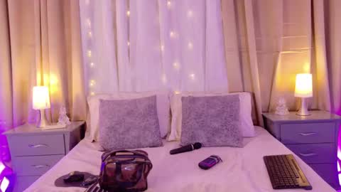 Snapshot of talianavega chatting on April 21, 9:06 pm tali online show from April 21, 9:06 pm