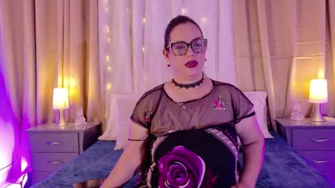 Snapshot of talianavega chatting on April 22, 8:43 pm tali online show from April 22, 8:43 pm