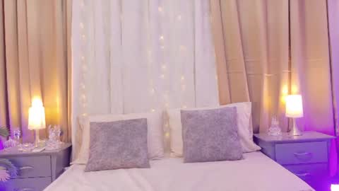 Snapshot of talianavega chatting on July 12, 1:35 pm tali online show from July 12, 1:35 pm