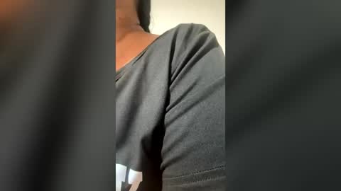 Snapshot of talianavega chatting on July 24, 6:39 pm tali online show from July 24, 6:39 pm
