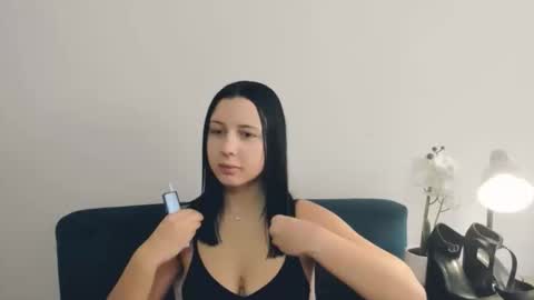 Snapshot of taliasensitive chatting on March 18, 8:50 am taliasensitive online show from March 18, 8:50 am