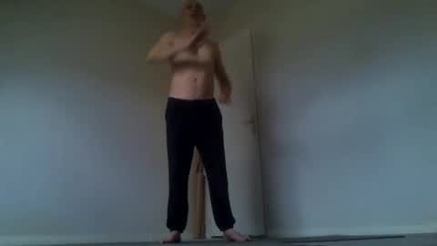 Jack Pierrot online show from April 3, 6:33 am