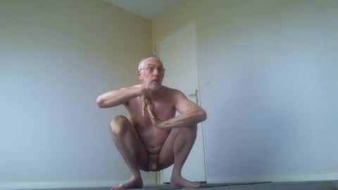 Snapshot of taliesin4321 chatting on May 3, 5:35 am Jack Pierrot online show from May 3, 5:35 am