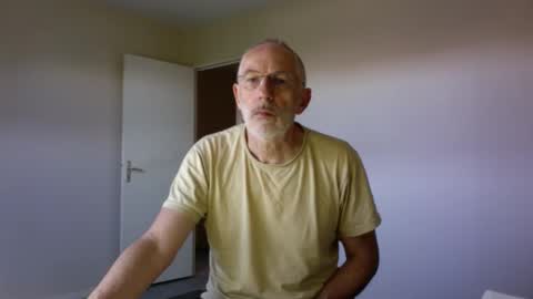 Snapshot of taliesin4321 chatting on May 23, 4:29 am Jack Pierrot online show from May 23, 4:29 am