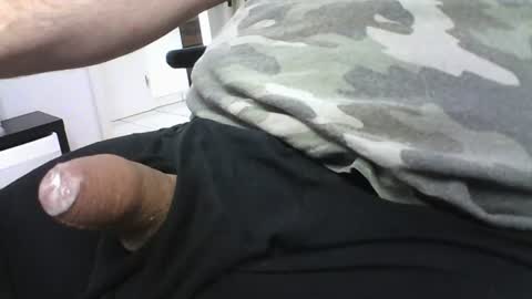 Snapshot of talihinaboy chatting on June 22, 1:41 pm talihinaboy online show from June 22, 1:41 pm