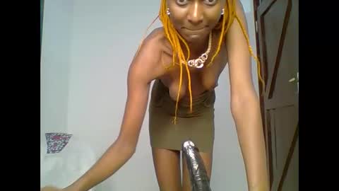 Snapshot of talisha_smiley chatting on June 8, 6:08 pm talisha smiles online show from June 8, 6:08 pm