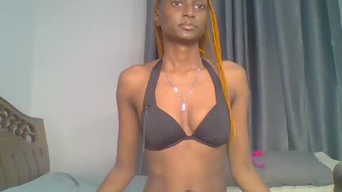 Snapshot of talisha_smiley chatting on June 16, 3:31 am talisha smiles online show from June 16, 3:31 am