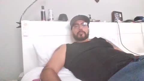 talllatino310 online show from November 18, 6:01 pm