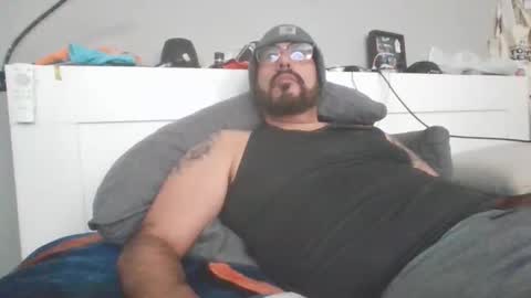 talllatino310 online show from February 4, 10:15 pm