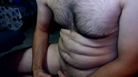 Snapshot of talltannhandsome chatting on July 5, 1:18 pm talltannhandsome online show from July 5, 1:18 pm