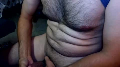 Snapshot of talltannhandsome chatting on July 21, 4:31 pm talltannhandsome online show from July 21, 4:31 pm