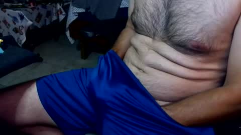 Snapshot of talltannhandsome chatting on July 23, 11:41 am talltannhandsome online show from July 23, 11:41 am