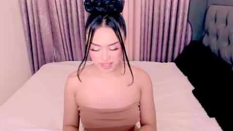 Snapshot of tally_pleasure chatting on May 14, 9:49 am tally_pleasure online show from May 14, 9:49 am