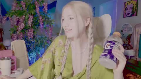 Snapshot of talulaa chatting on May 23, 11:53 pm Talula - OF talulaa online show from May 23, 11:53 pm