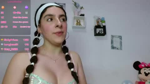 Snapshot of tamara_lemick chatting on April 18, 7:58 pm Tamara Lemick online show from April 18, 7:58 pm