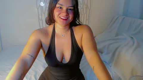Snapshot of tamara_modelsss1 chatting on July 17, 2:29 am Lovense is Active My pleasure is in your hands Private is Open online show from July 17, 2:29 am