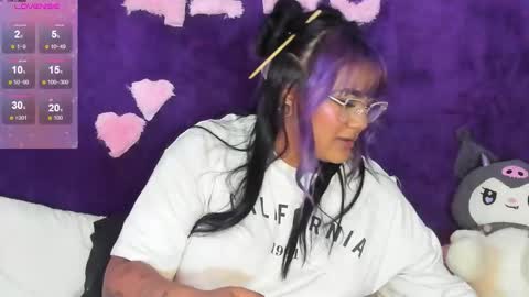 Snapshot of tami_doll9 chatting on November 15, 8:22 am TAMI online show from November 15, 8:22 am