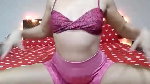 Snapshot of tammy_rr chatting on April 6, 9:05 pm tammy_rr online show from April 6, 9:05 pm