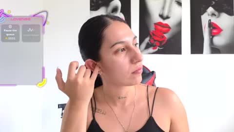 Snapshot of tammyandrade_ chatting on June 2, 8:33 pm tammy online show from June 2, 8:33 pm
