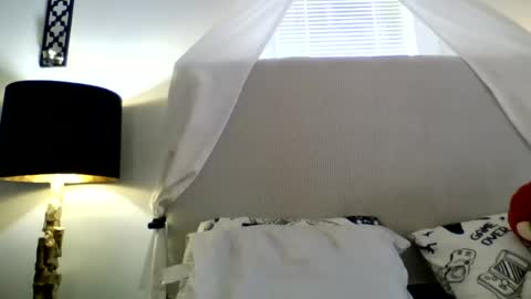 Snapshot of tammygold chatting on July 8, 4:22 pm Tammygold online show from July 8, 4:22 pm