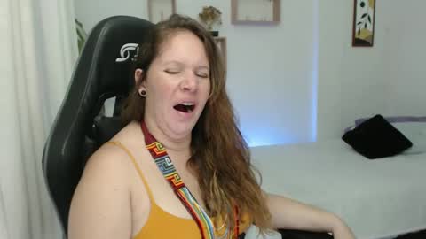 Snapshot of tamy_shine87 chatting on January 2, 11:16 pm Im Samy online show from January 2, 11:16 pm