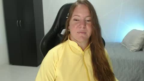 Snapshot of tamy_shine87 chatting on October 26, 12:49 am Im Samy online show from October 26, 12:49 am