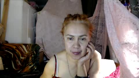 Snapshot of tanganiika chatting on July 5, 11:23 pm Milena online show from July 5, 11:23 pm