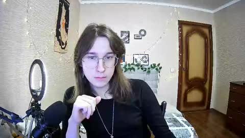 Milena Kuprianova online show from February 11, 10:15 am