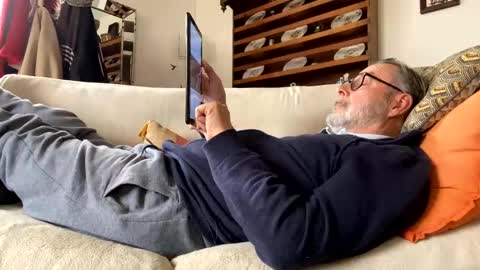 Dominique online show from January 21, 1:54 pm