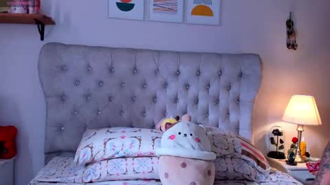 Snapshot of tania_russell23 chatting on October 26, 5:30 pm Tania online show from October 26, 5:30 pm