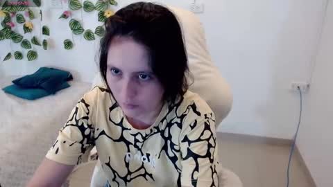 Tania  online show from March 21, 4:43 pm