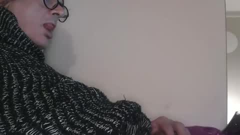 tantriceye online show from January 18, 6:32 pm